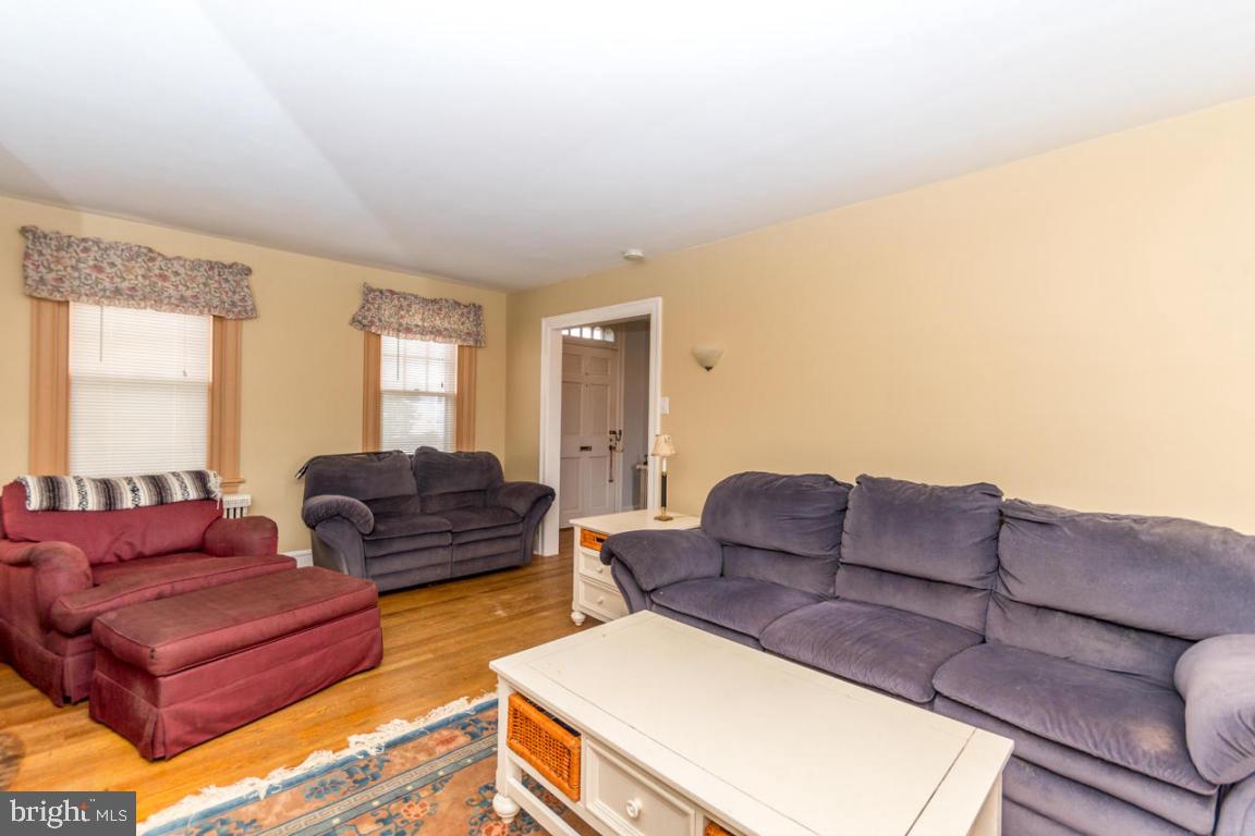 610 Pleasure Road Lancaster, PA 17601 - Photo 3 of 12 Gallery Image 3