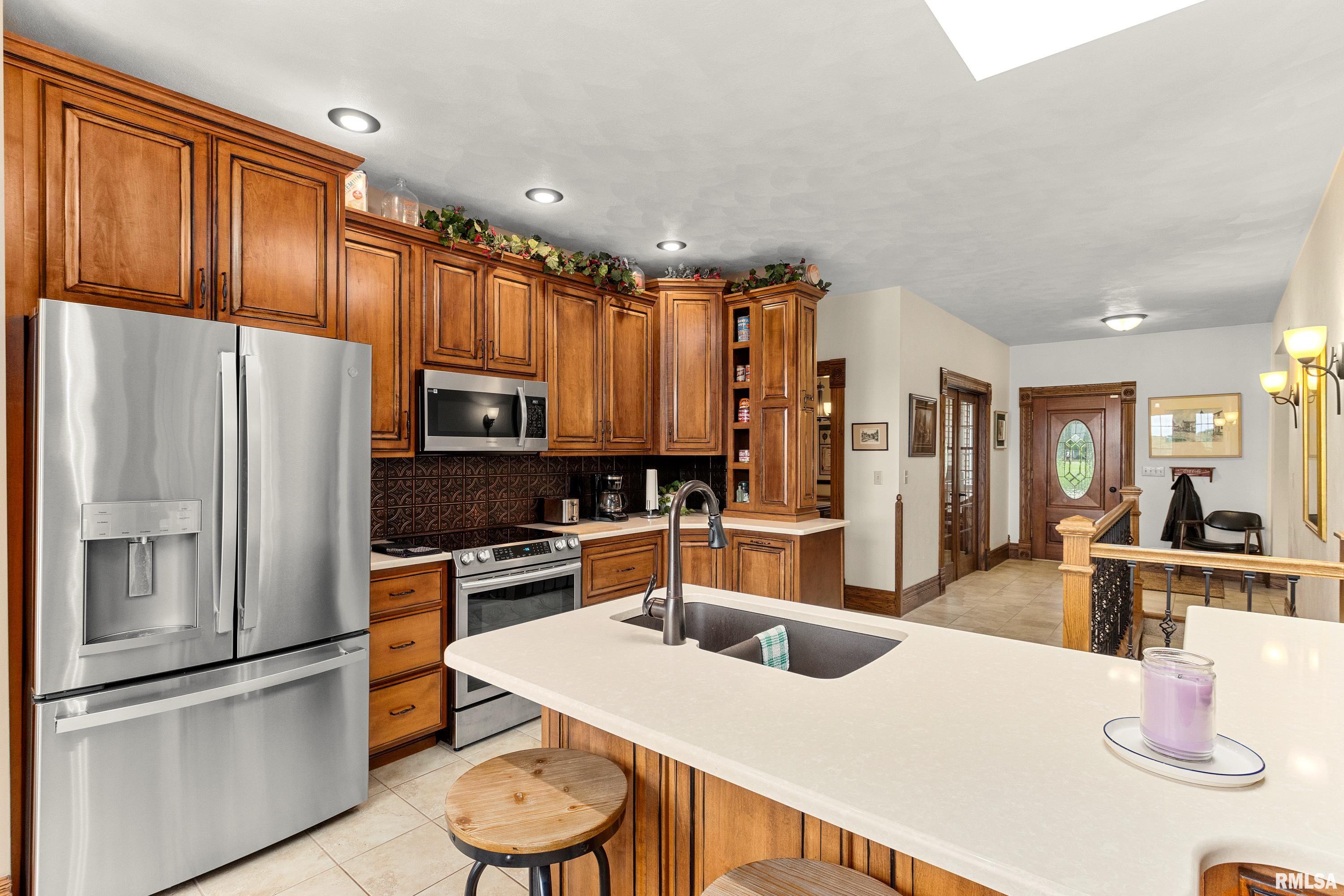 25479 North Boat Dock Road Canton, IL 61520 - Photo 32 of 70