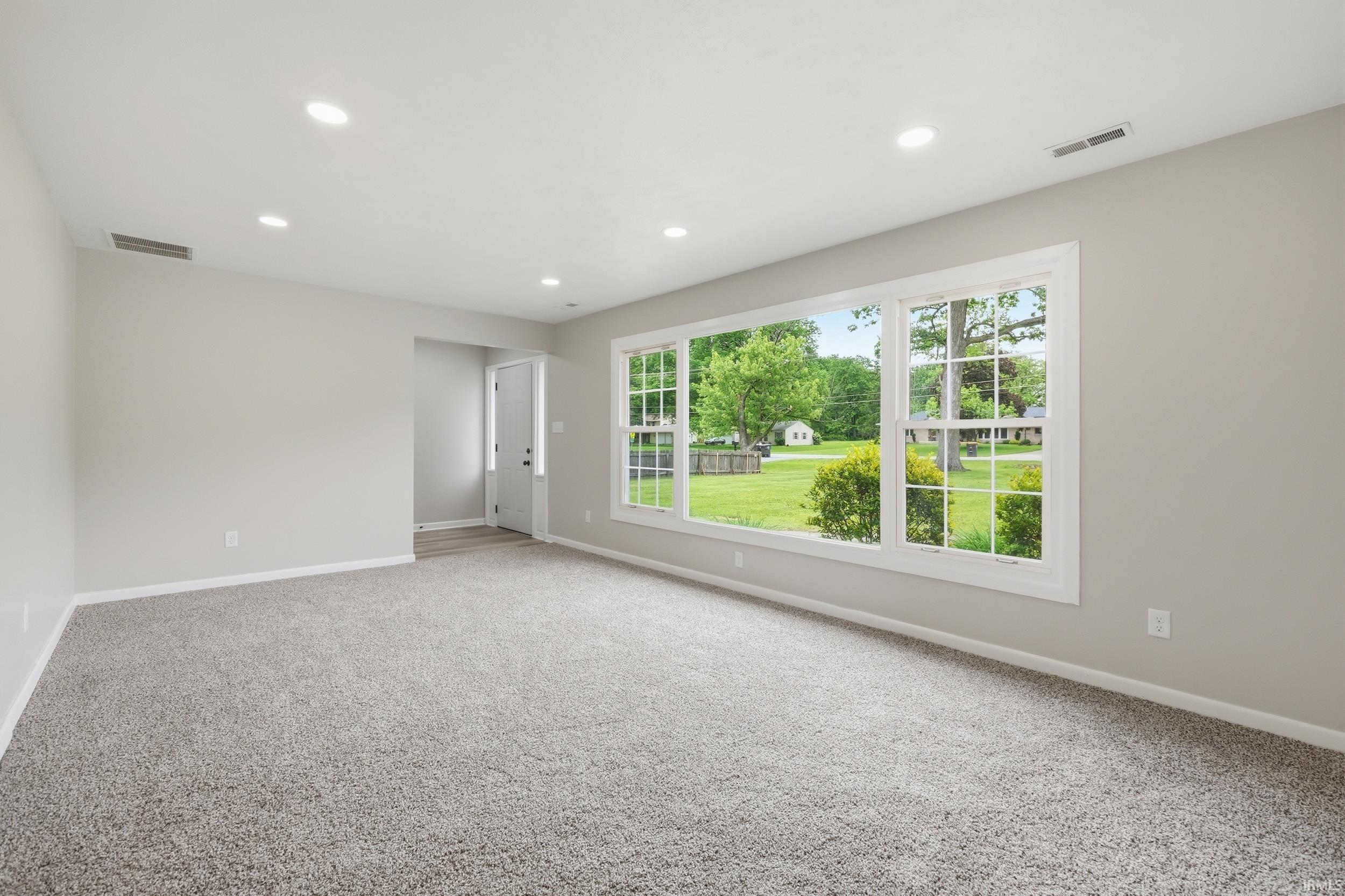 4857 Reed Road Fort Wayne, IN 46835 - Photo 7 of 36 Gallery Image 7