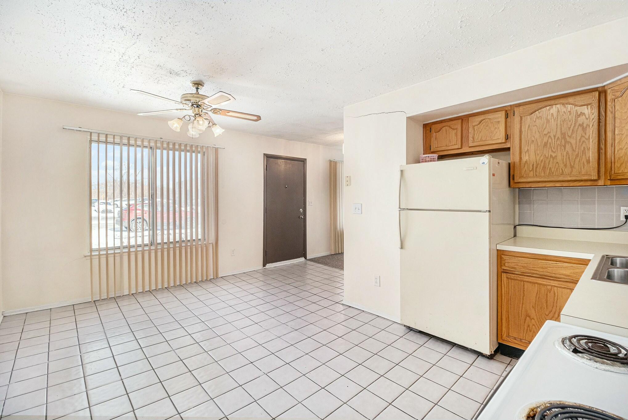 6262 East 14 Mile Road Warren, MI 48092 - Photo 8 of 15 tempImagegxLUe4