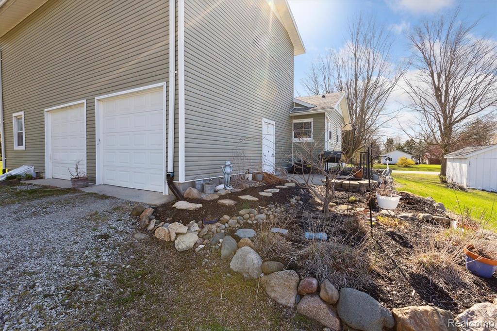 8023 Bray Road Vassar, MI 48768 - Photo 34 of 48