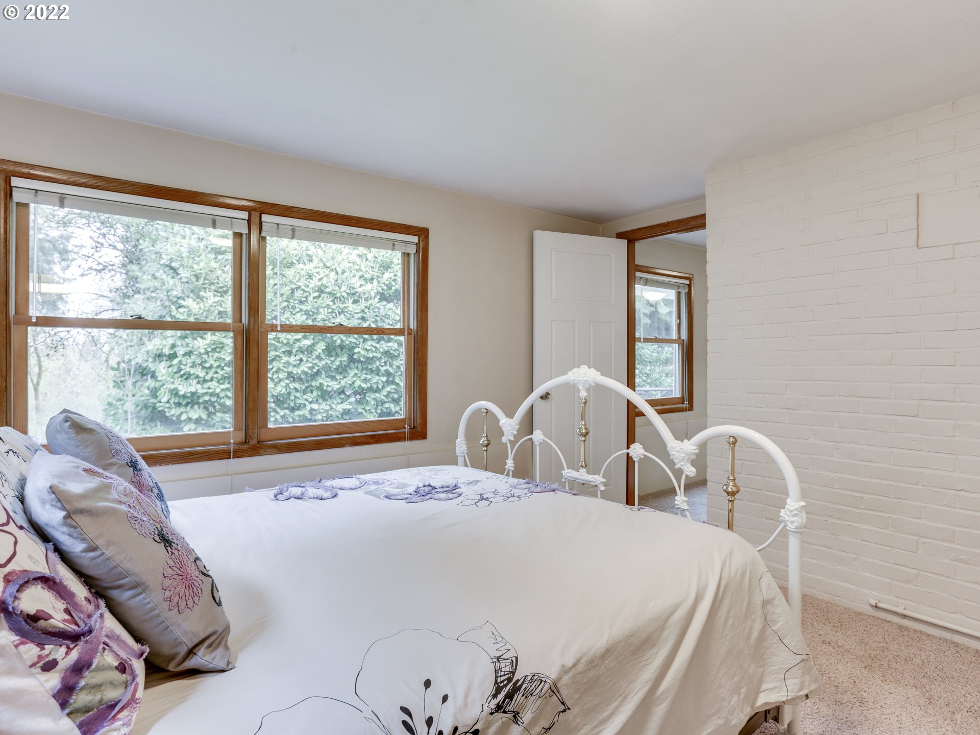 11531 Southwest Lesser Road Portland, OR 97219 - Photo 23 of 32 Gallery Image 23