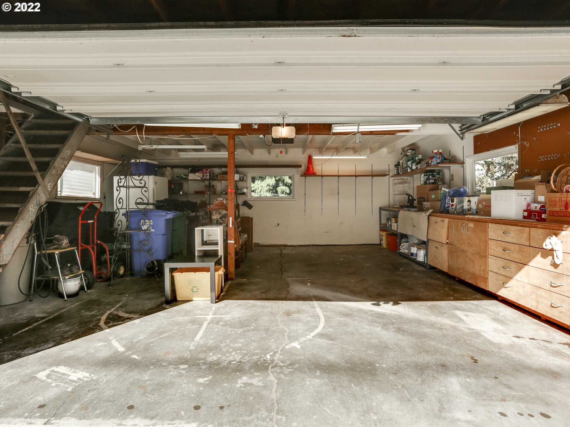 11531 Southwest Lesser Road Portland, OR 97219 - Photo 25 of 32 Gallery Image 25