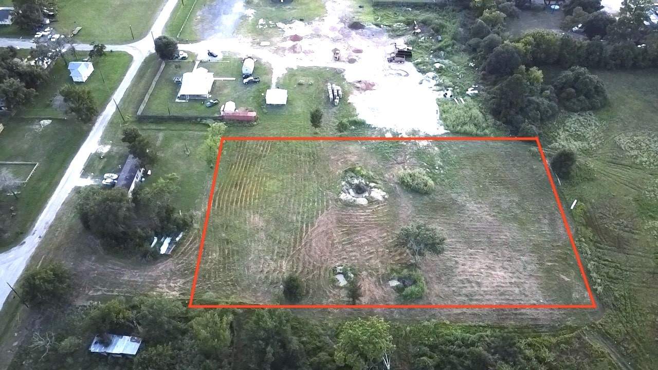 48 St Mary's Street Hempstead, TX 77445 - Photo 4 of 9