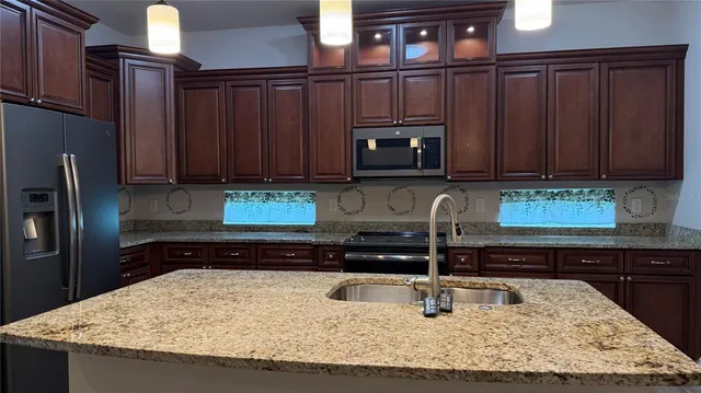 $2,495 | 105 Yellow Pine Drive, Rotonda West, FL 33947