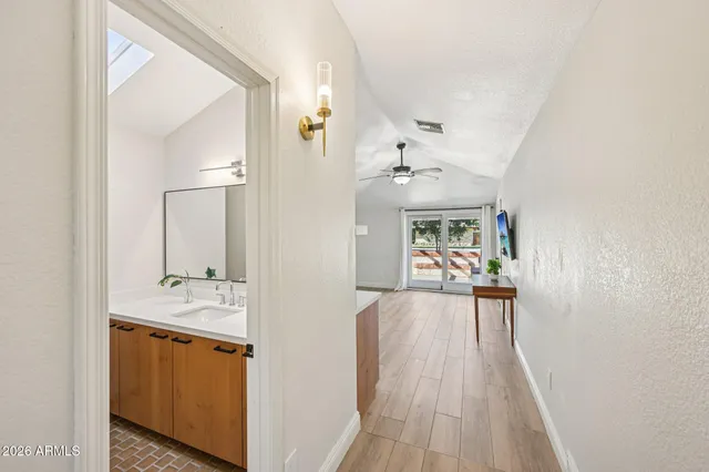 $695,000 | 2007 South El Camino Drive, Tempe, AZ 85282