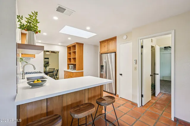 $695,000 | 2007 South El Camino Drive, Tempe, AZ 85282