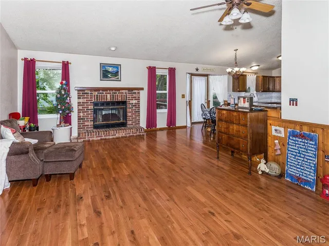 $310,000 | 961 Weathervane Lane, Troy, IL 62294