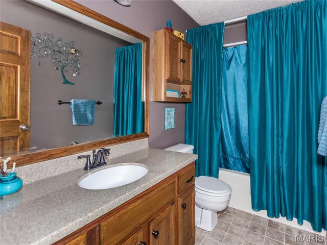 $310,000 | 961 Weathervane Lane, Troy, IL 62294