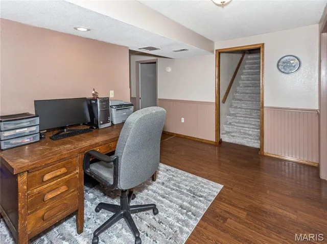 $310,000 | 961 Weathervane Lane, Troy, IL 62294