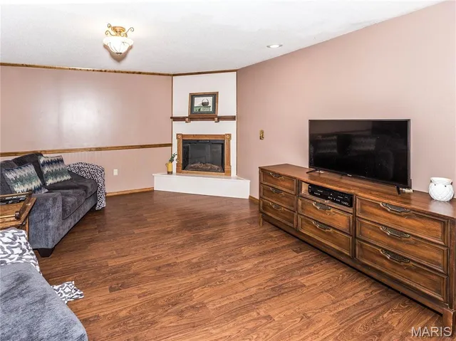 $310,000 | 961 Weathervane Lane, Troy, IL 62294