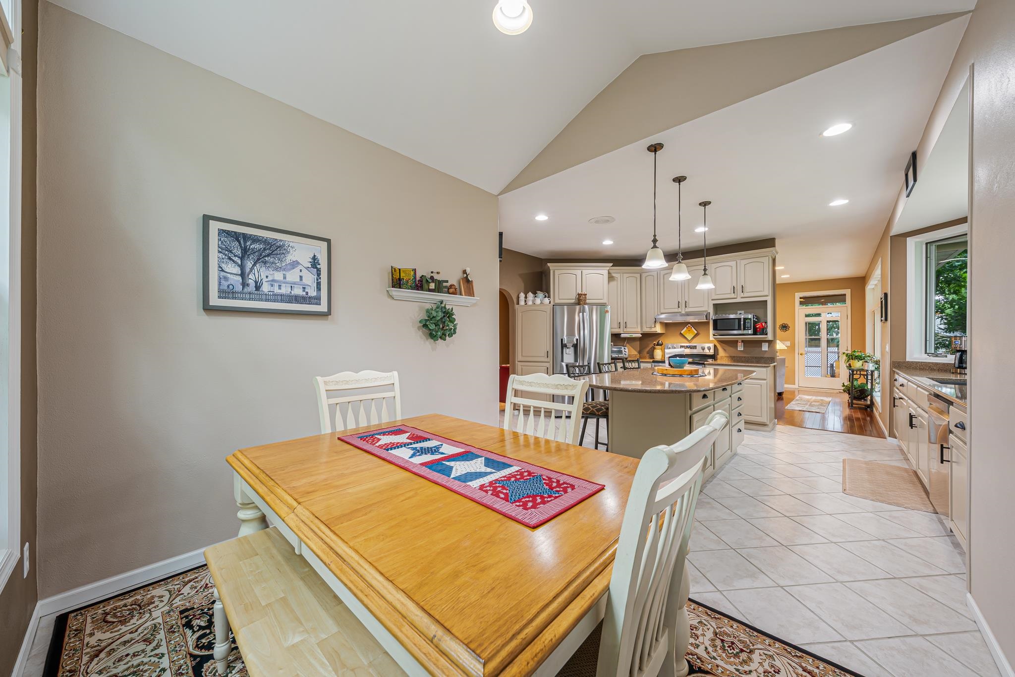 8405 Ridgeview Court Larsen, WI 54947 - Photo 19 of 68