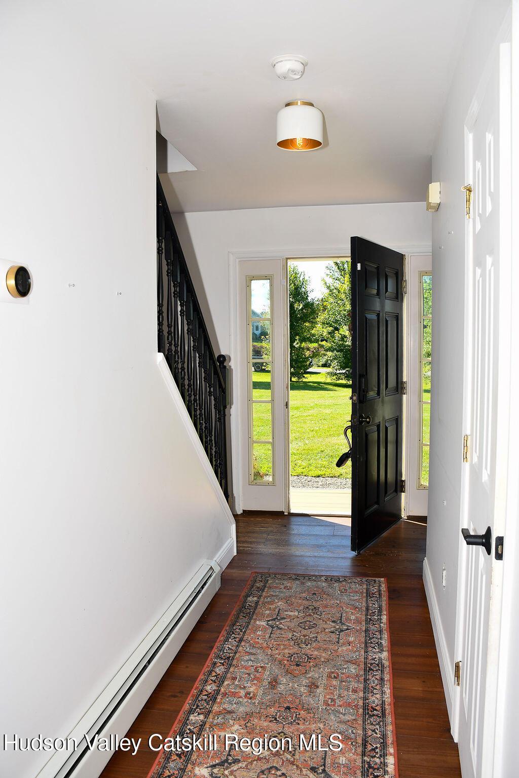 49 MacIntosh Drive Hudson, NY 12534 - Photo 7 of 39 a view of an entryway
