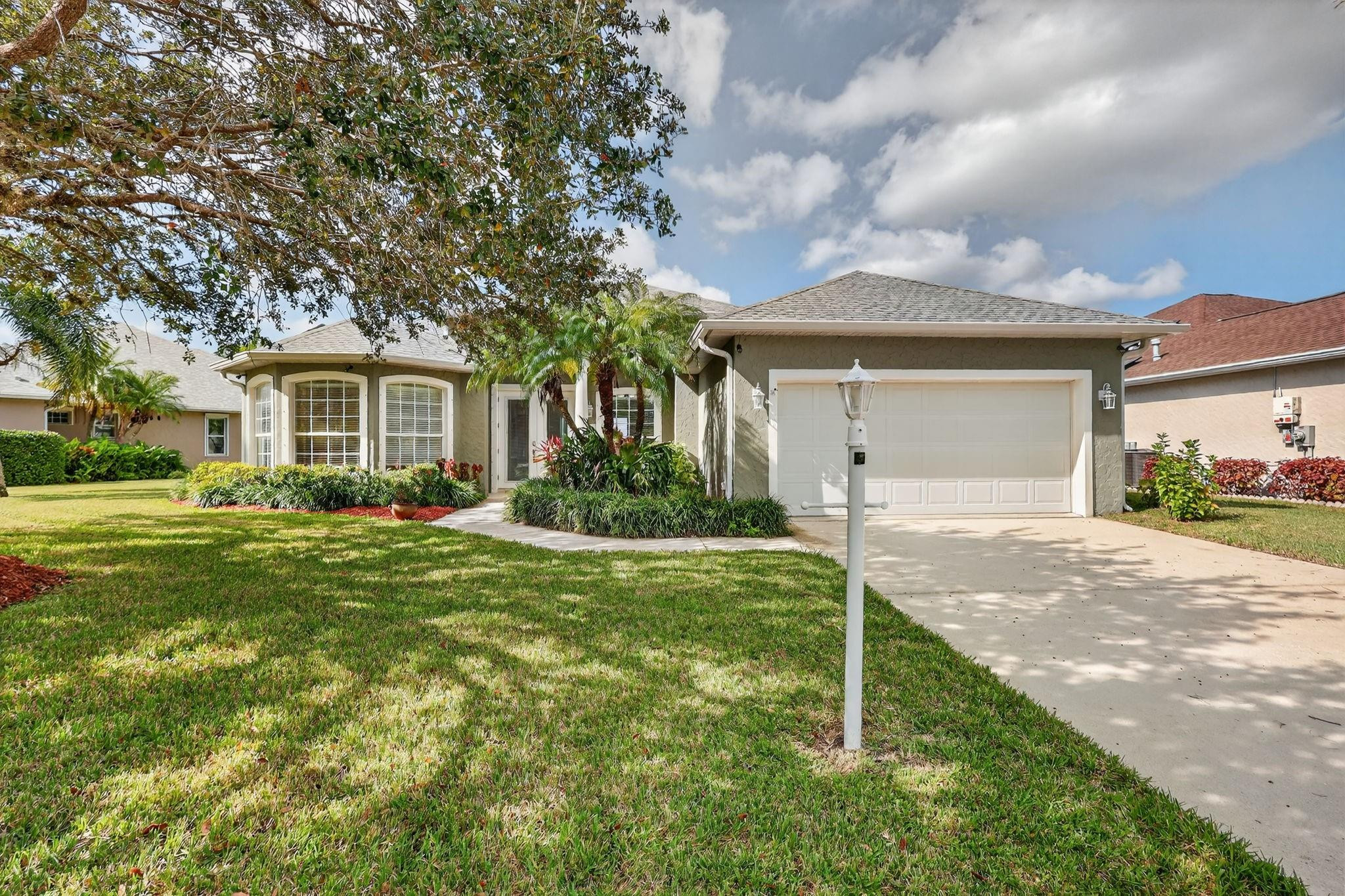 5250 East 1st Square Southwest Vero Beach, FL 32968 - Photo 1 of 41 Photo 1