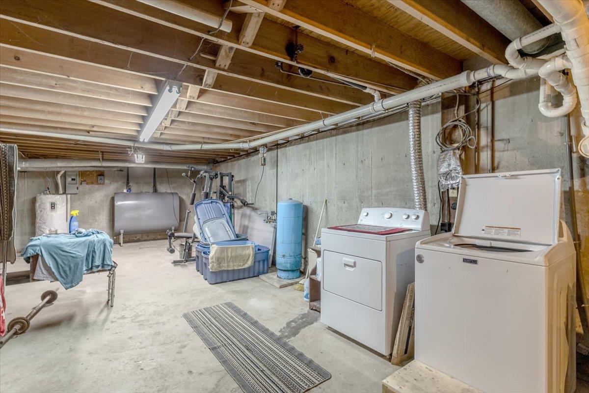 336 Highway 105 Sheldon, VT 05483 - Photo 37 of 59