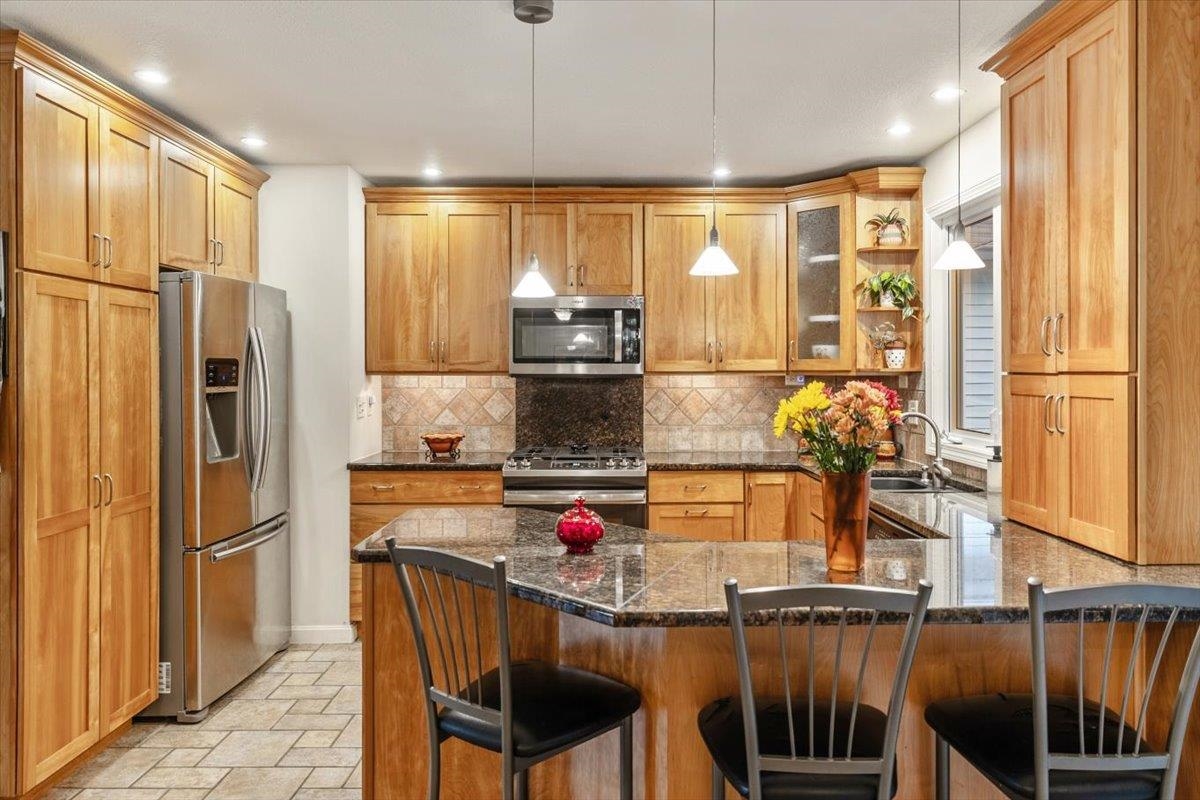 336 Highway 105 Sheldon, VT 05483 - Photo 8 of 59