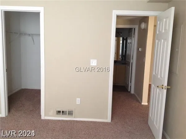 $1,250 | 6955 North Durango Drive, Unit 2084, Las Vegas, NV 89149