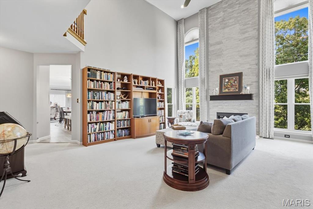 697 Grand View Ridge Court Eureka, MO 63025 - Photo 14 of 86