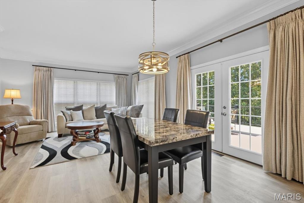 697 Grand View Ridge Court Eureka, MO 63025 - Photo 18 of 86