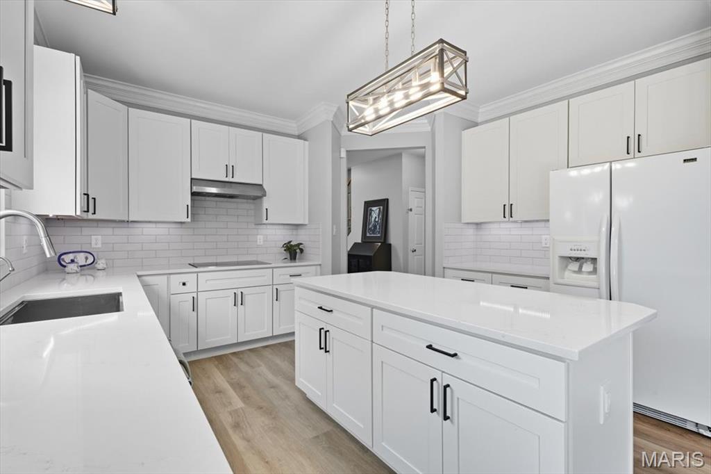 697 Grand View Ridge Court Eureka, MO 63025 - Photo 26 of 86