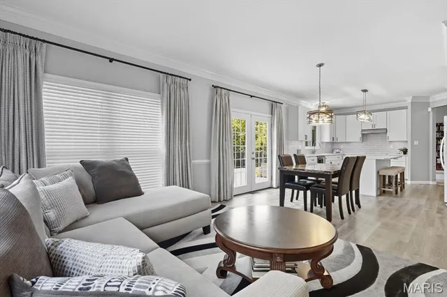 $610,000 | 697 Grand View Ridge Court, Eureka, MO 63025