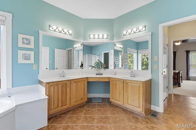 $610,000 | 697 Grand View Ridge Court, Eureka, MO 63025