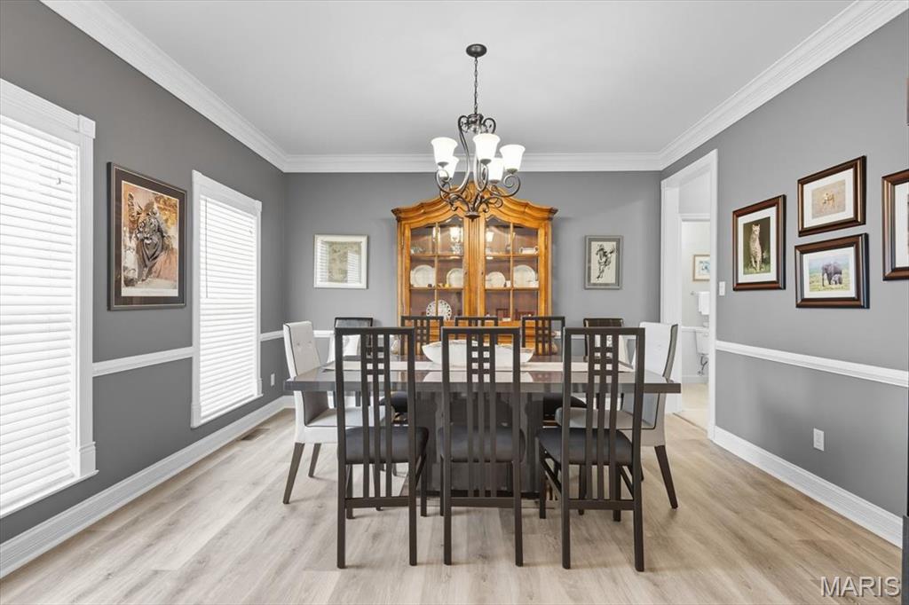 697 Grand View Ridge Court Eureka, MO 63025 - Photo 7 of 86