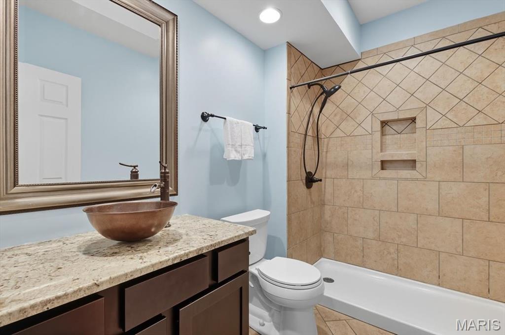 697 Grand View Ridge Court Eureka, MO 63025 - Photo 74 of 86