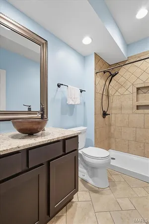 $610,000 | 697 Grand View Ridge Court, Eureka, MO 63025