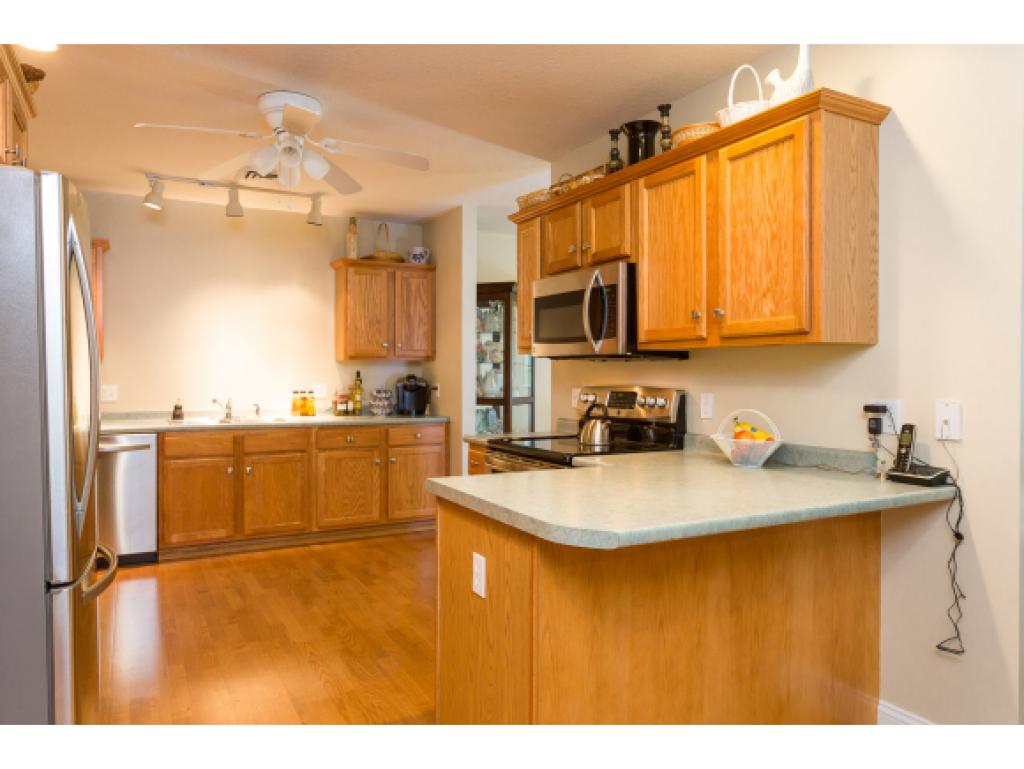 3 Kavanaugh Road, Unit 3 Old Orchard Beach, ME 04064 - Photo 4 of 30 Gallery Image 4