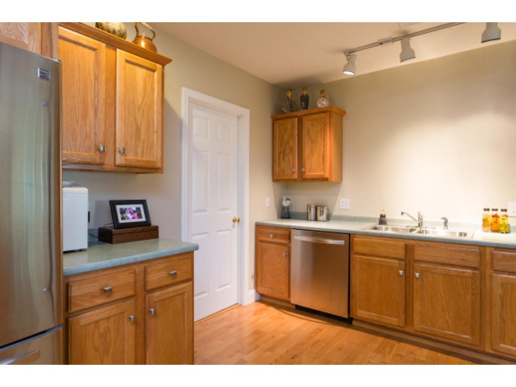 3 Kavanaugh Road, Unit 3 Old Orchard Beach, ME 04064 - Photo 6 of 30 Gallery Image 6