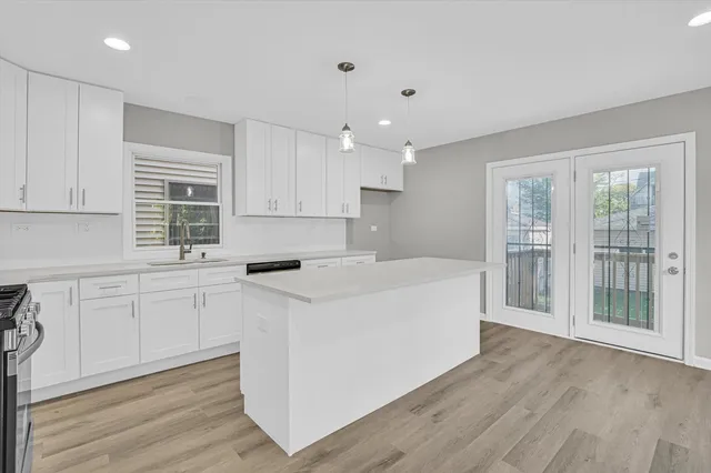 $280,000 | 7117 South University Avenue, Chicago, IL 60619