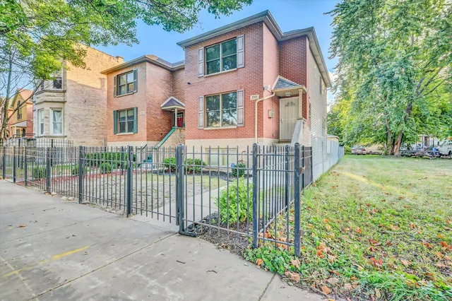$280,000 | 7117 South University Avenue, Chicago, IL 60619