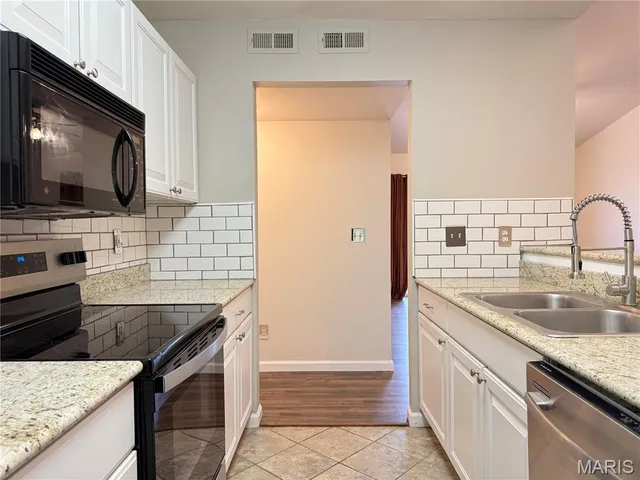 $1,850 | 3605 Tracey Rich Rd Street, Unit 3D, St. Louis, MO 63125