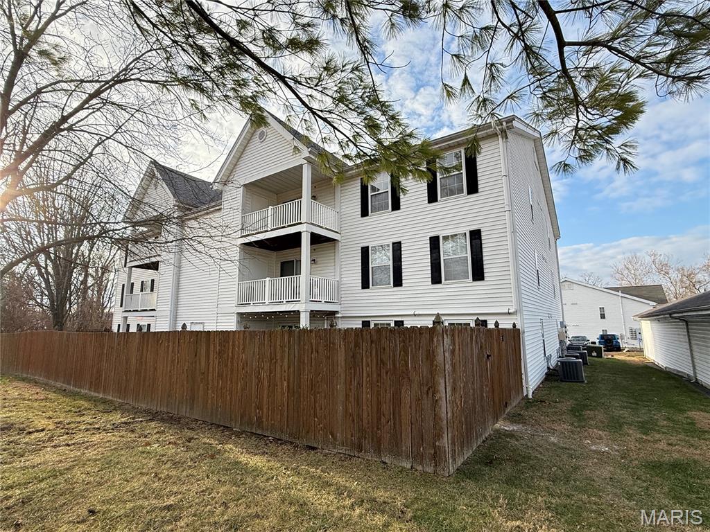 3605 Tracey Rich Rd Street, Unit 3D St. Louis, MO 63125 - Photo 2 of 28