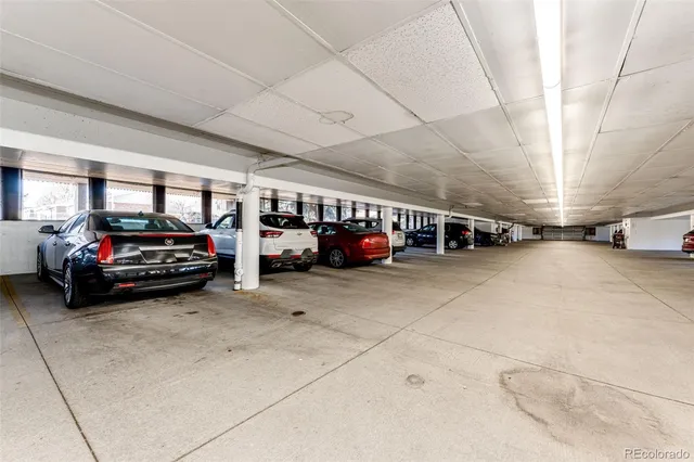 $1,700 | 6980 East Girard Avenue, Unit 109, Denver, CO 80224