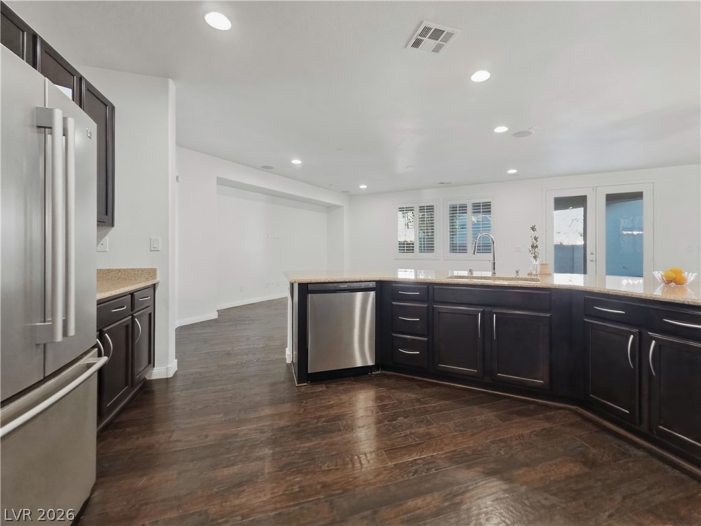 2064 Thames View Street Henderson, NV 89044 - Photo 7 of 50