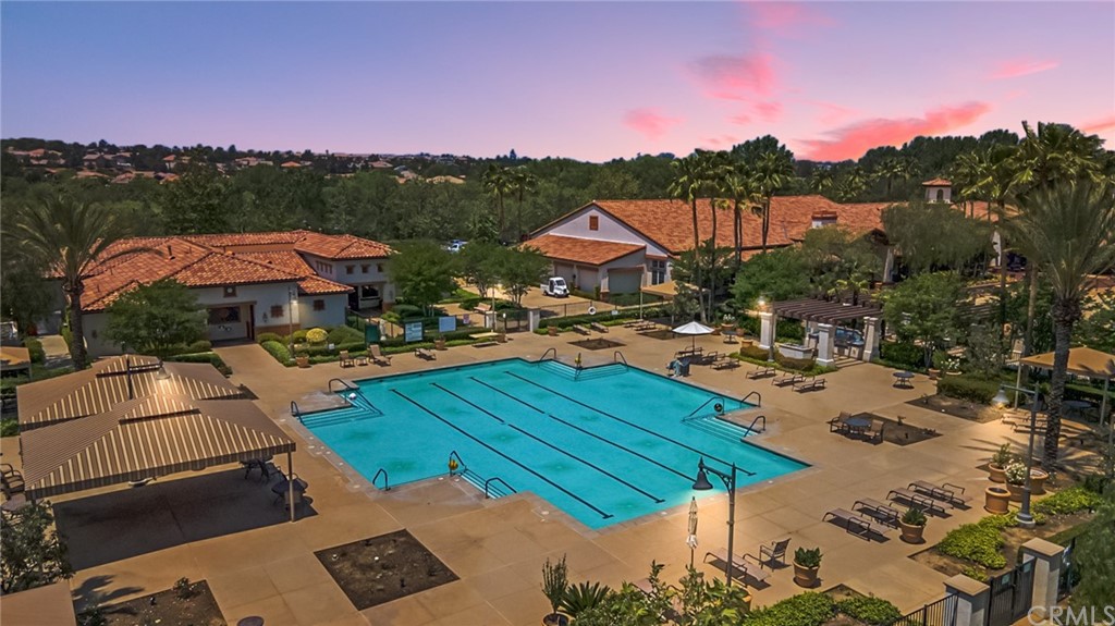 295 Chimney Rock Beaumont, CA 92223 - Photo 5 of 59