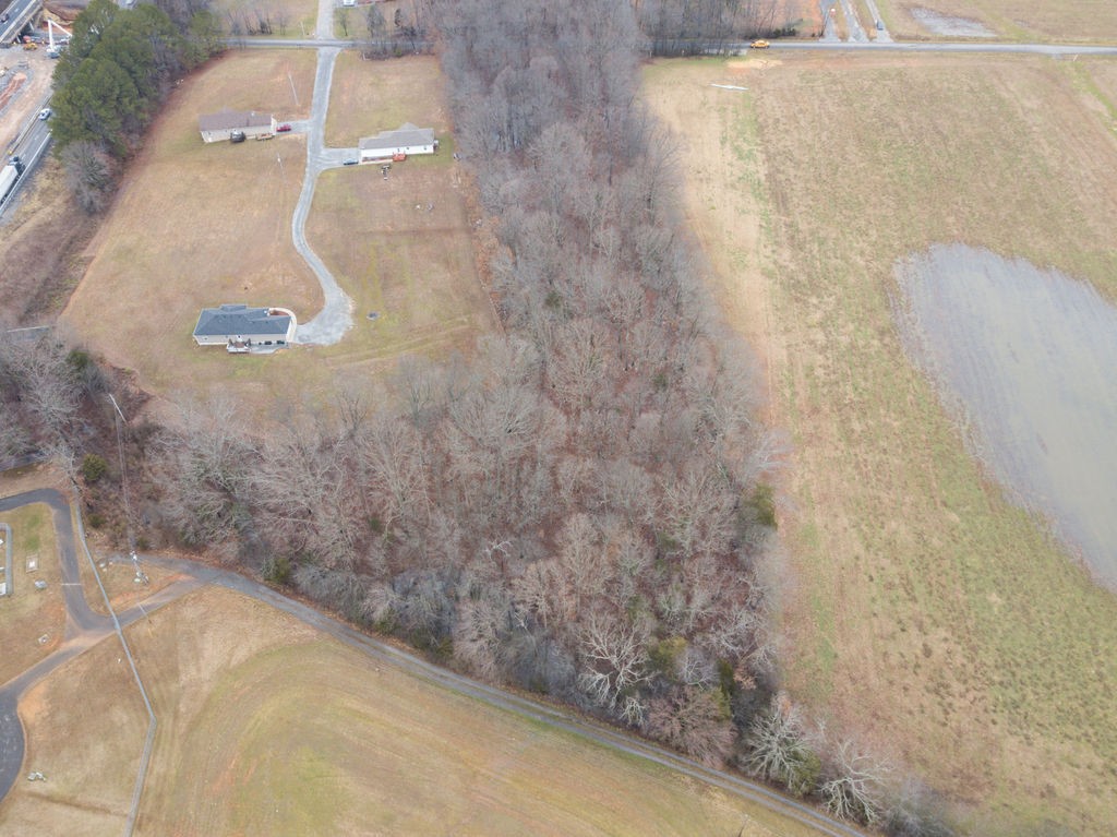 0 Cedar Grove Road Cross Plains, TN 37049 - Photo 9 of 23 a bathroom with a shower