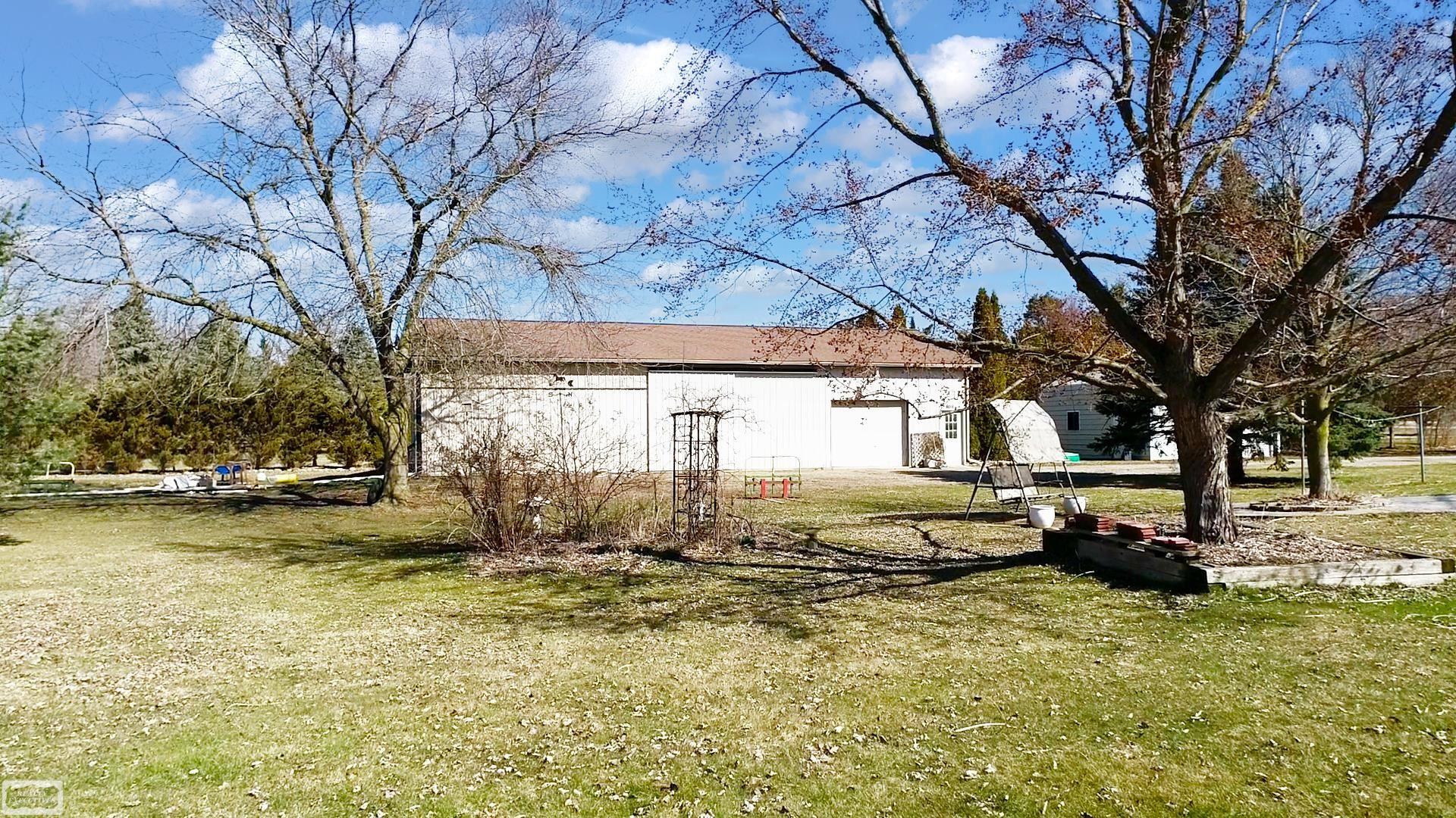 75575 Romeo Plank Road Armada, MI 48005 - Photo 62 of 64