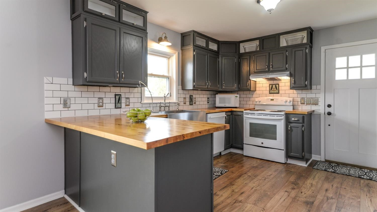 9188 Roe Road Chelsea, MI 48118 - Photo 8 of 10 Photo 8