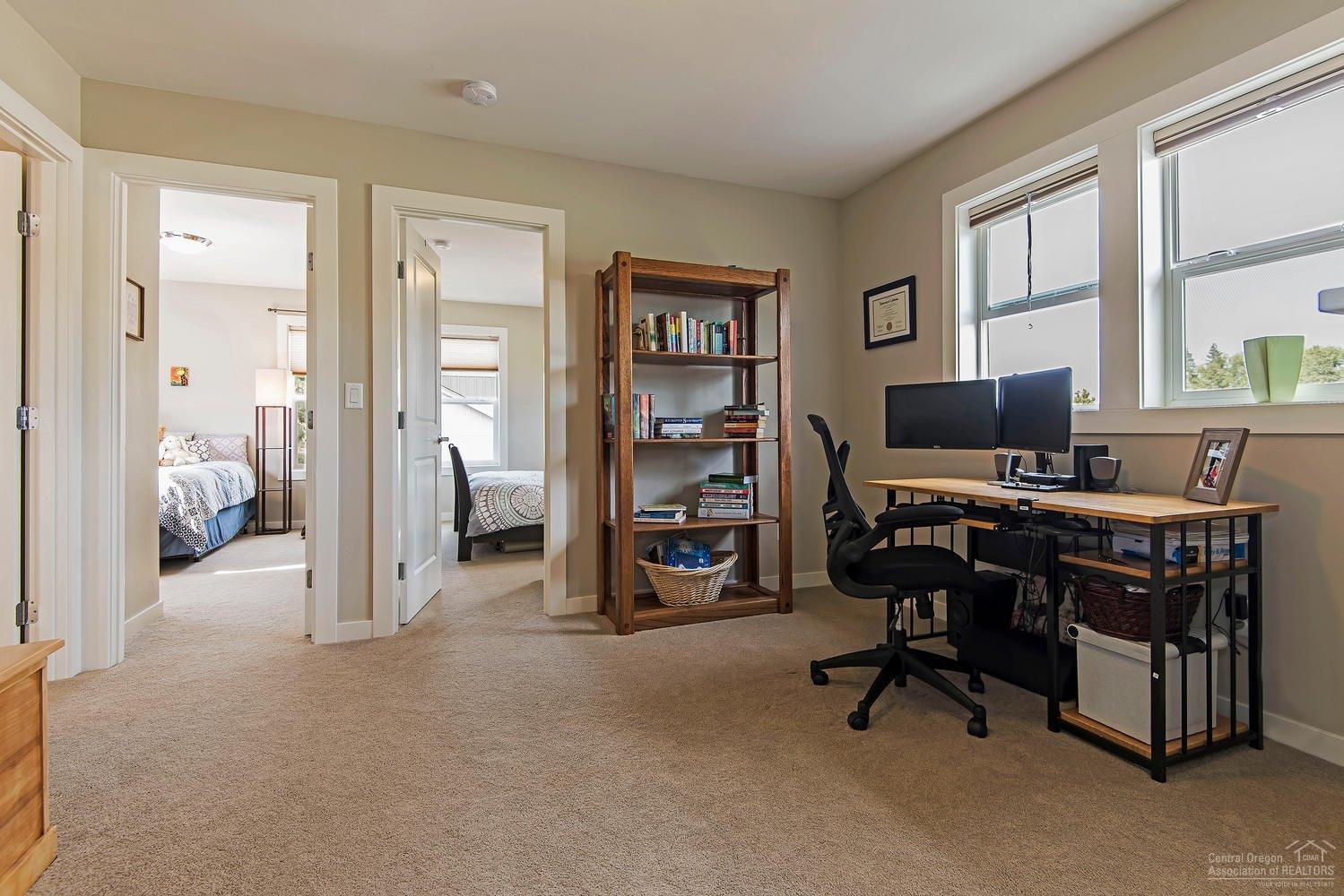 20330 Chase Road Bend, OR 97702 - Photo 12 of 23 Additional Photo