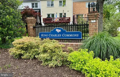 a view of sign board