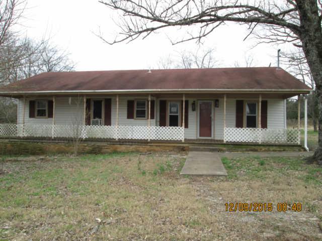 1505 Walls Road Lewisburg, TN 37091 - Photo 1 of 14 front