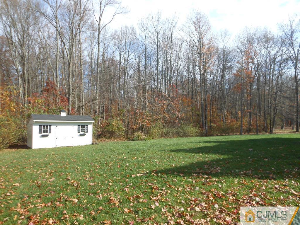 155 Deans Rhode Hall Road Monmouth Junction, NJ 08852 - Photo 4 of 16 Gallery Image 4