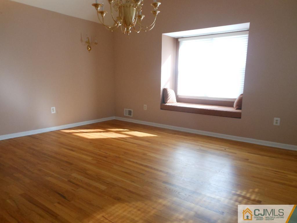 155 Deans Rhode Hall Road Monmouth Junction, NJ 08852 - Photo 7 of 16 Gallery Image 7