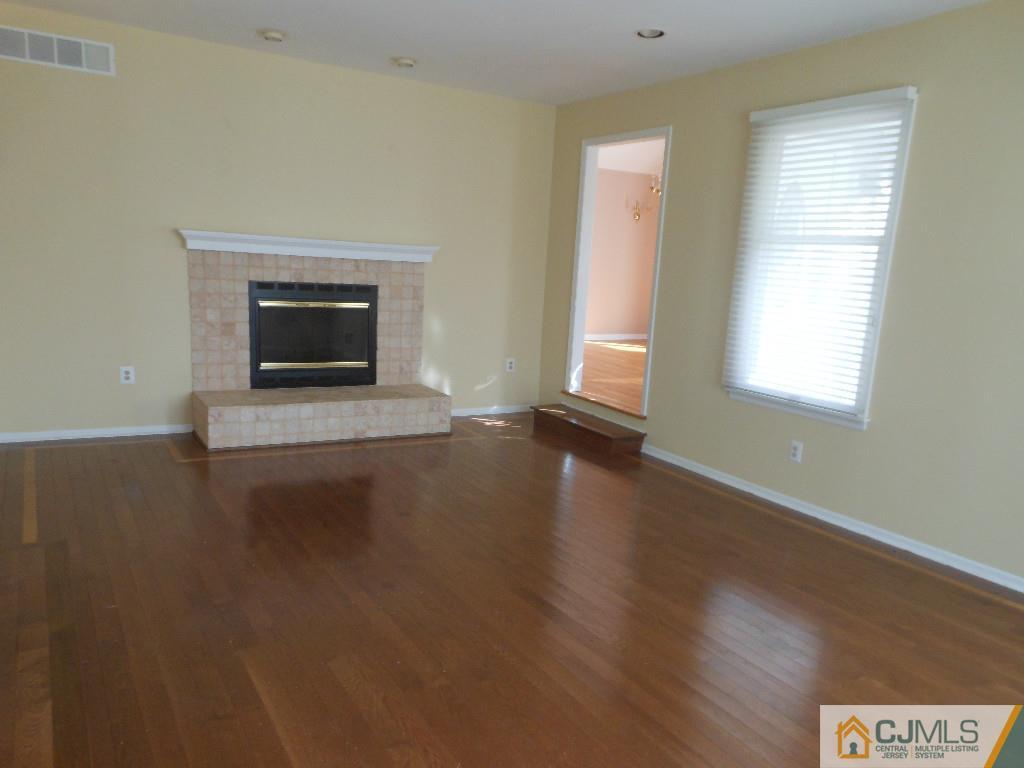 155 Deans Rhode Hall Road Monmouth Junction, NJ 08852 - Photo 8 of 16 Gallery Image 8