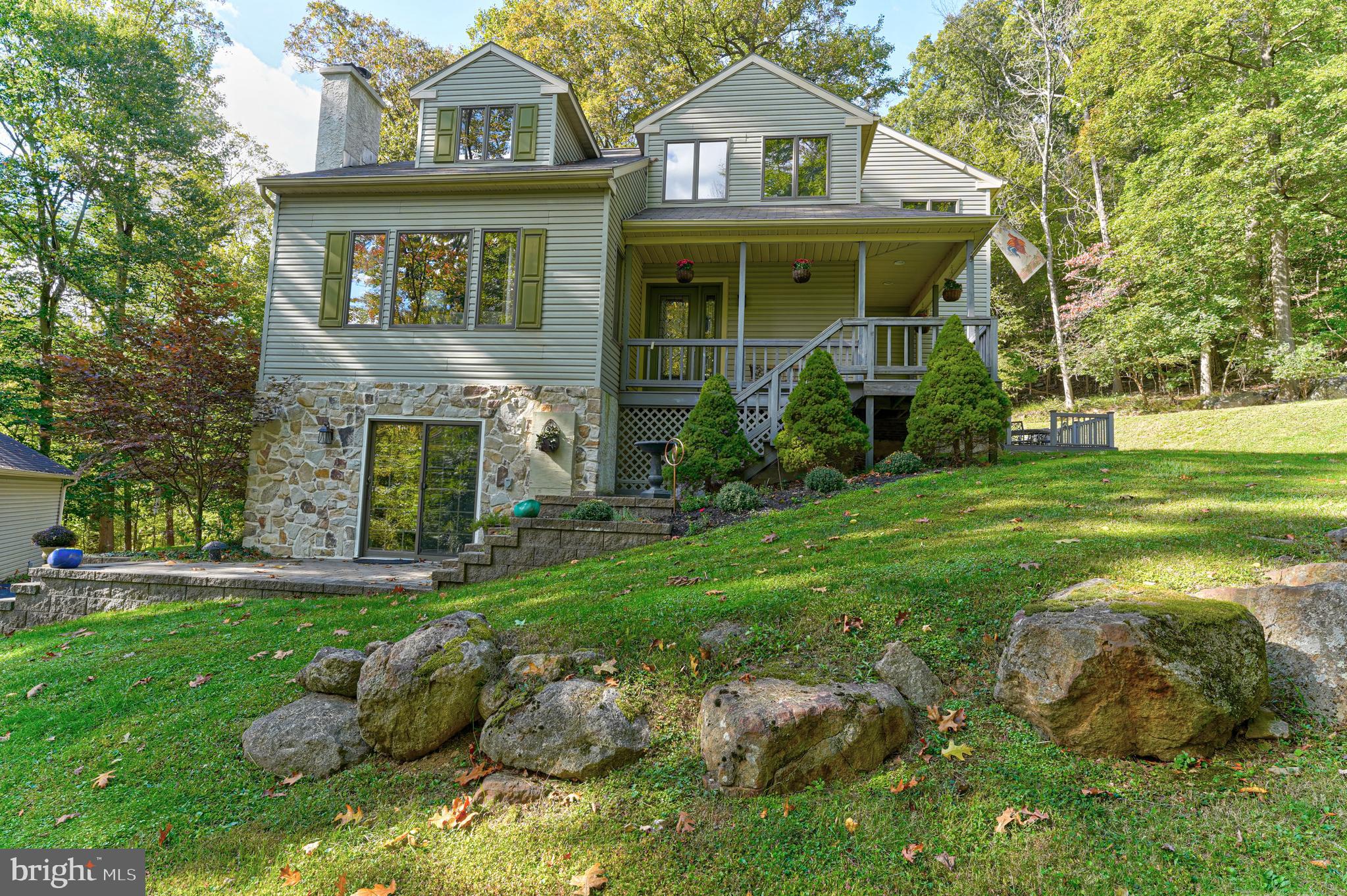 672 Greenridge Road Glenmoore, PA 19343 - Photo 3 of 44 Gallery Image 3