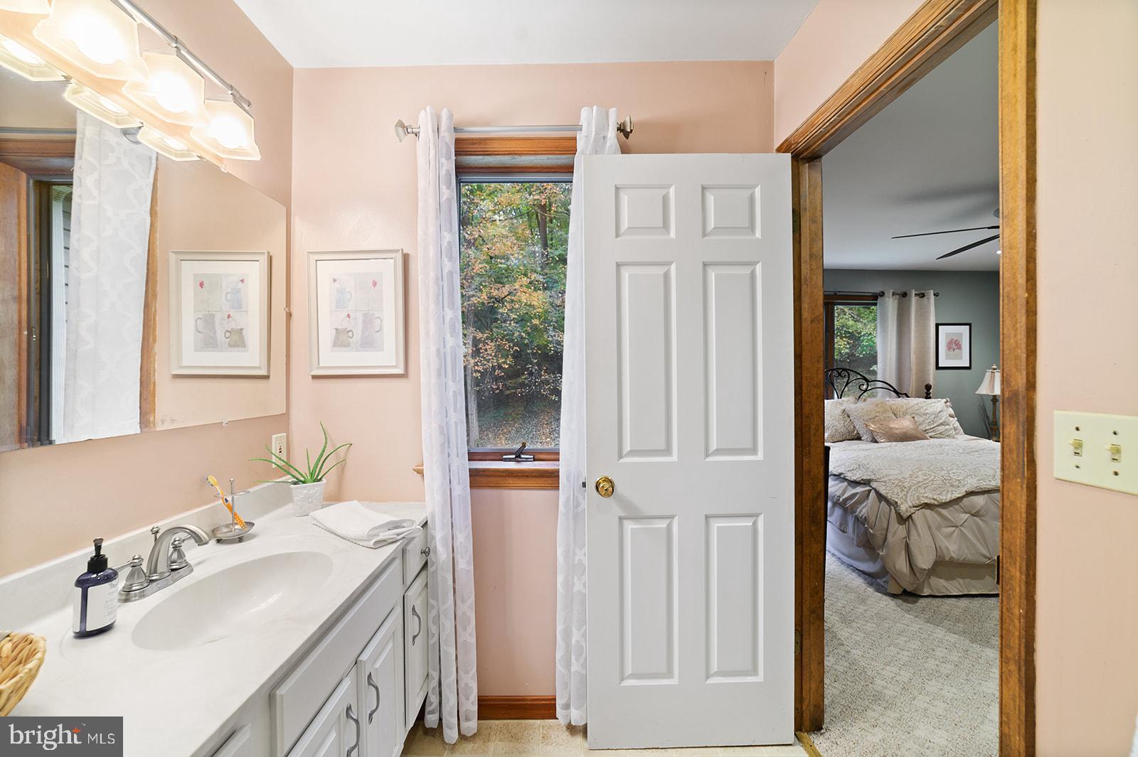 672 Greenridge Road Glenmoore, PA 19343 - Photo 25 of 44 Gallery Image 25