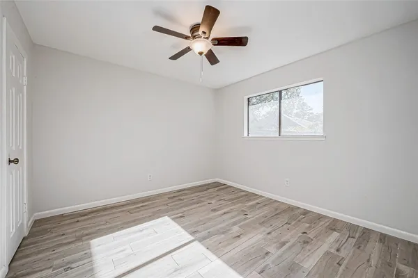 $2,000 | 4907 Fox Hollow Boulevard, Spring, TX 77389